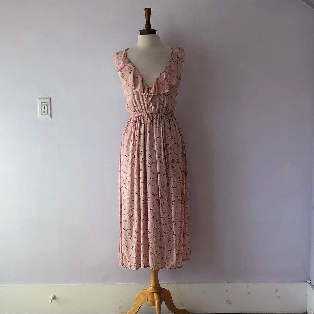 Feminine Flutter Neckline Floral Dress